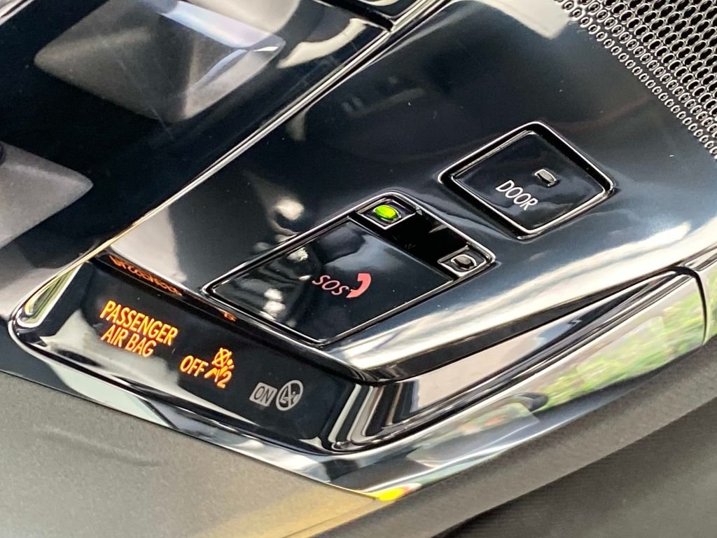Used 2022 Silver Lexus 350 Base image 32