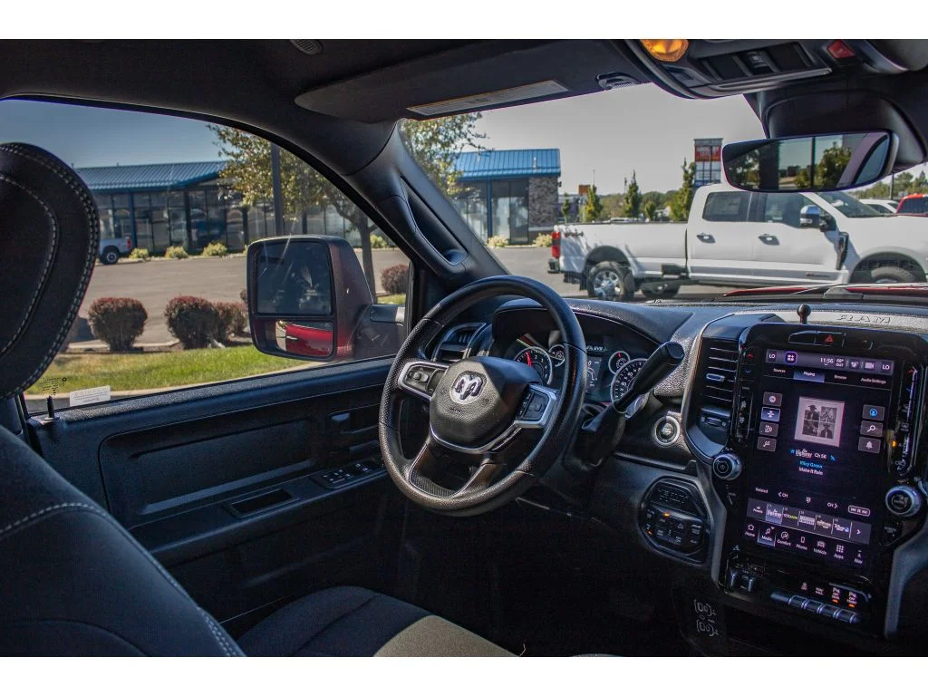 Used 2026 Molten Red Pearlcoat Ram Tradesman image 21