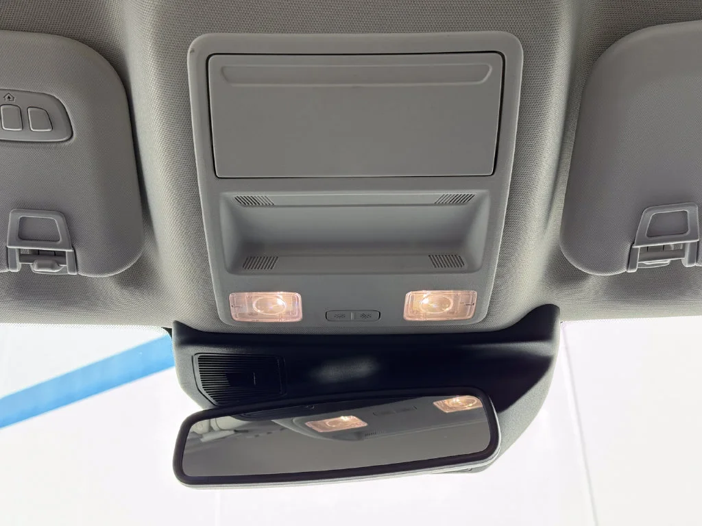 Used 2025  Ford Outer Banks image 22