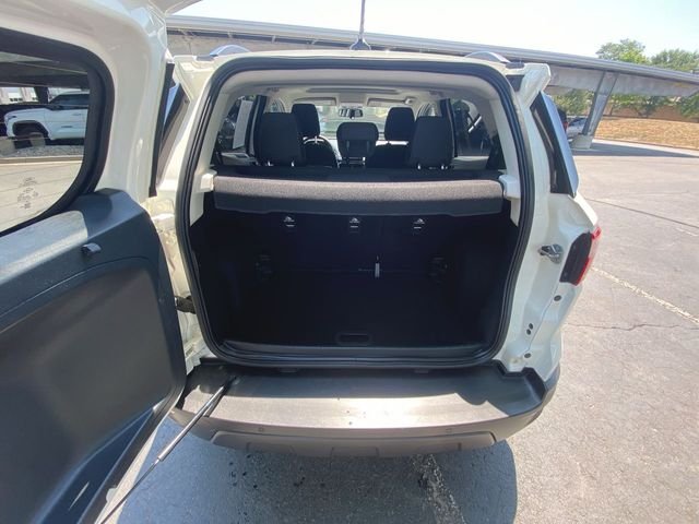 Used 2021 White Ford SE image 24