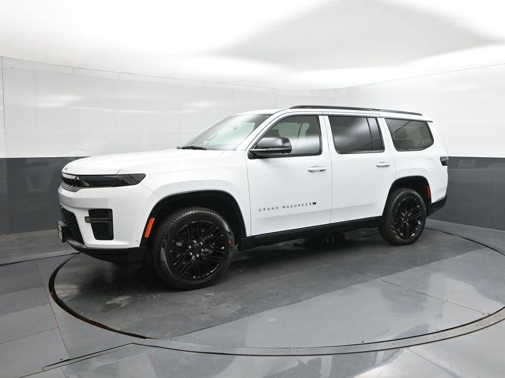 New 2026 Bright White Clear-Coat Exterior Paint Jeep Limited Reserve image 30