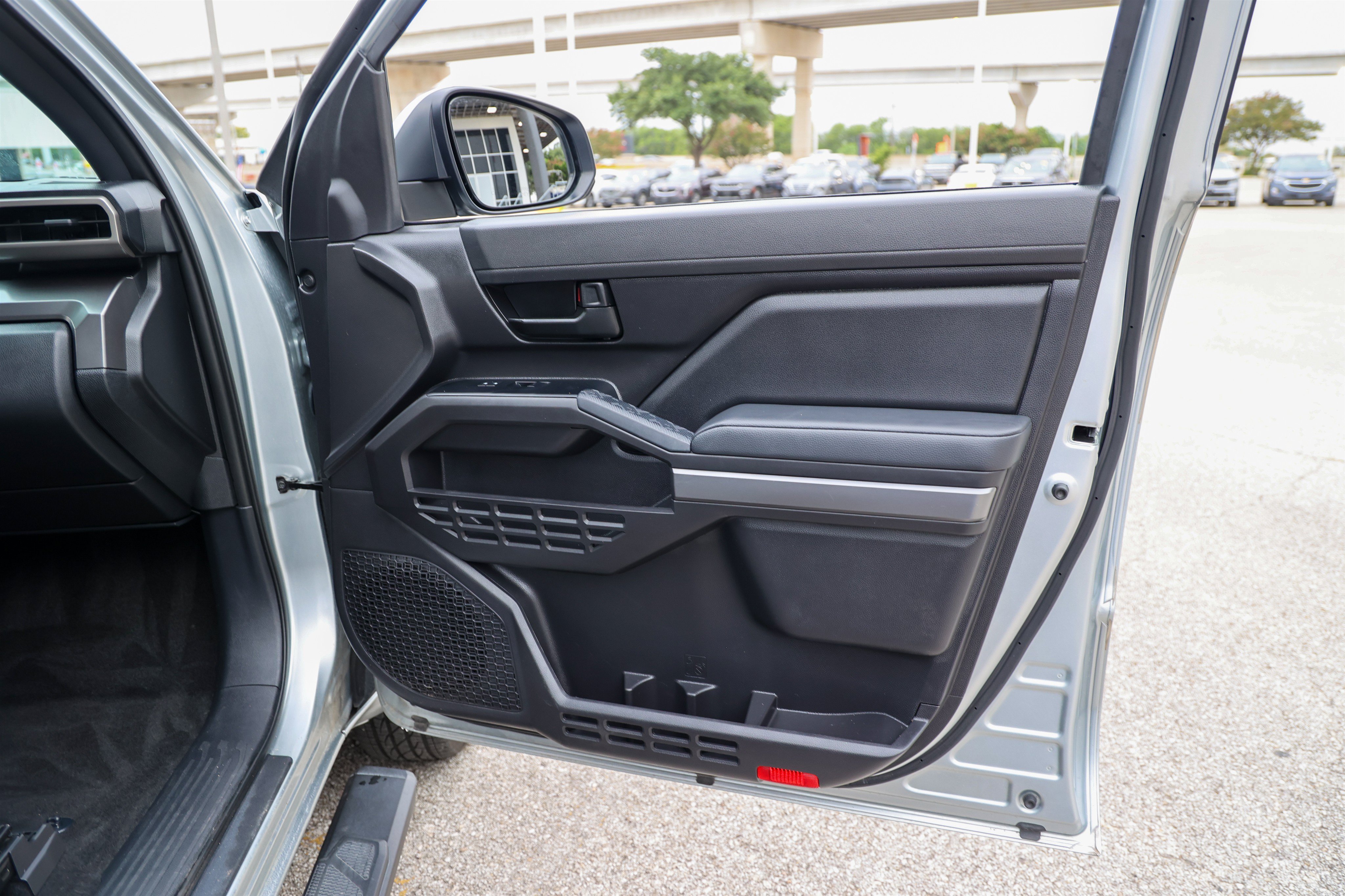 Used 2025 Silver Toyota SR5 image 40