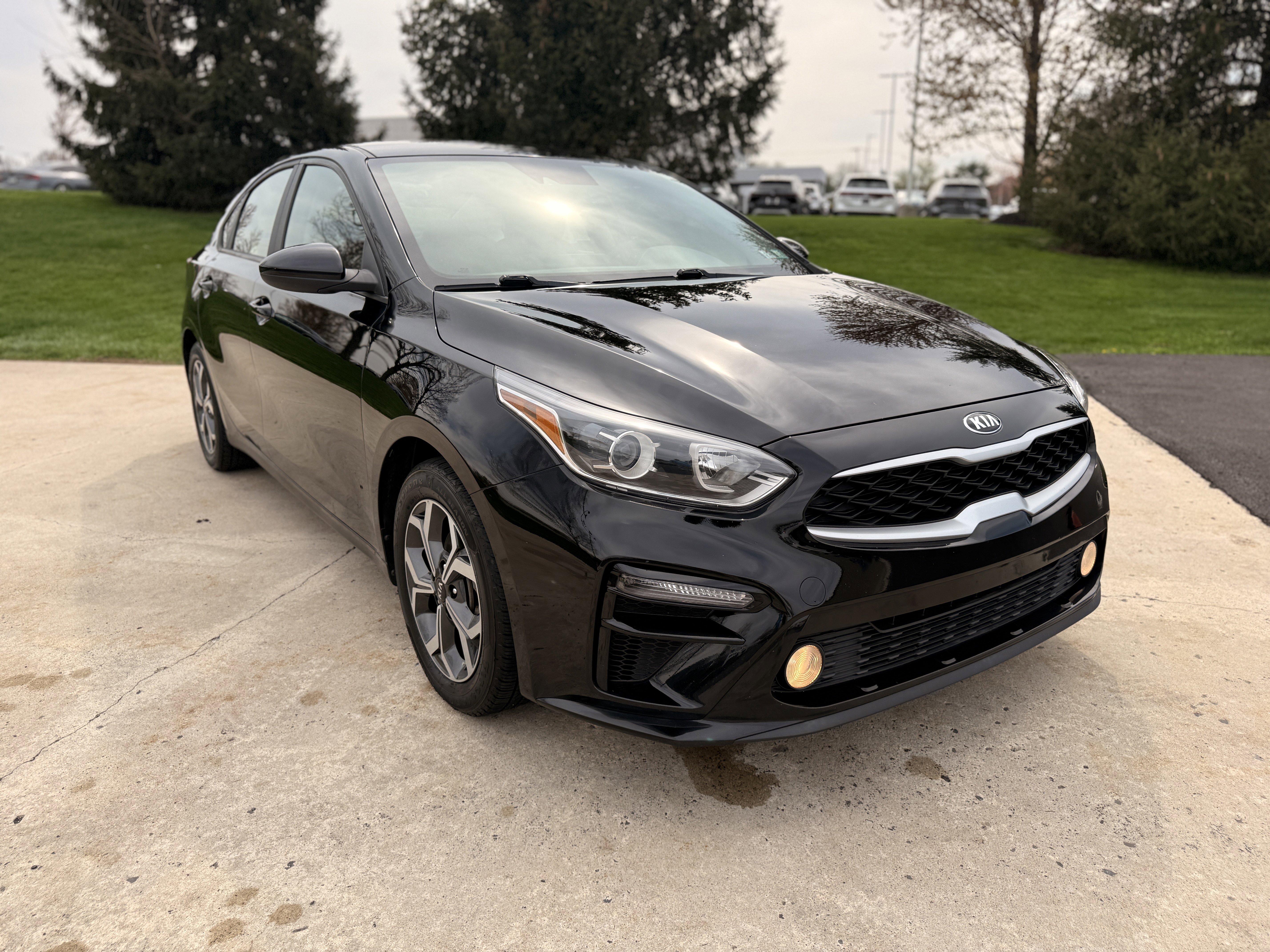 Used 2021 Kia Forte LXS with VIN 3KPF24ADXME268483 for sale in Colmar, PA