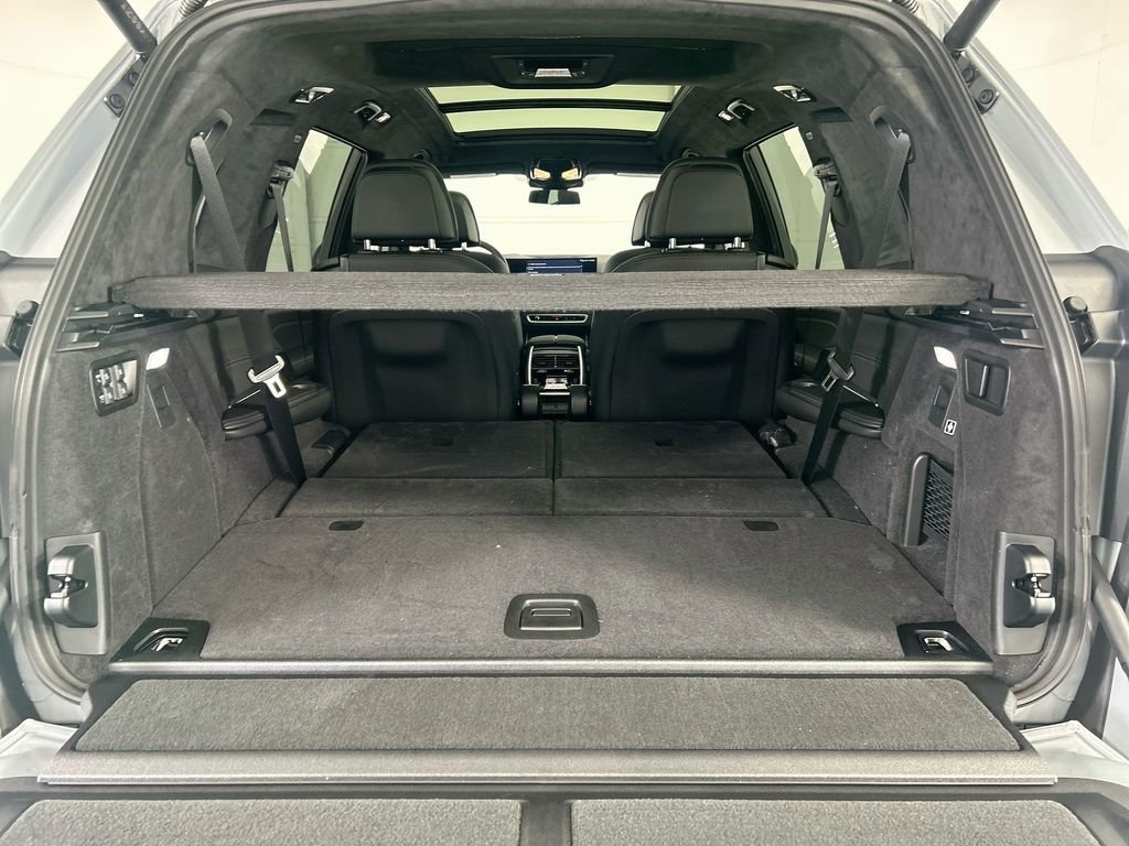 New 2027 Gray Metallic BMW xDrive40i image 27