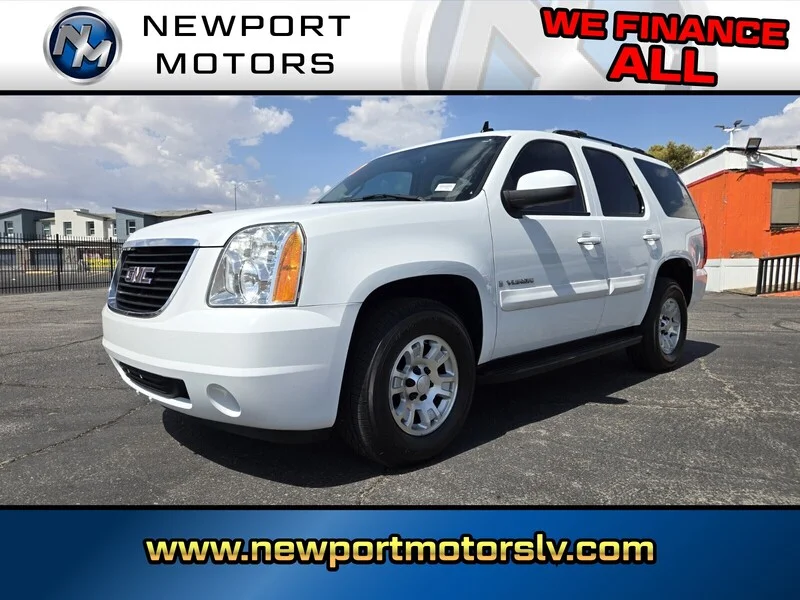 Used 2007 Summit White GMC SLE image 1