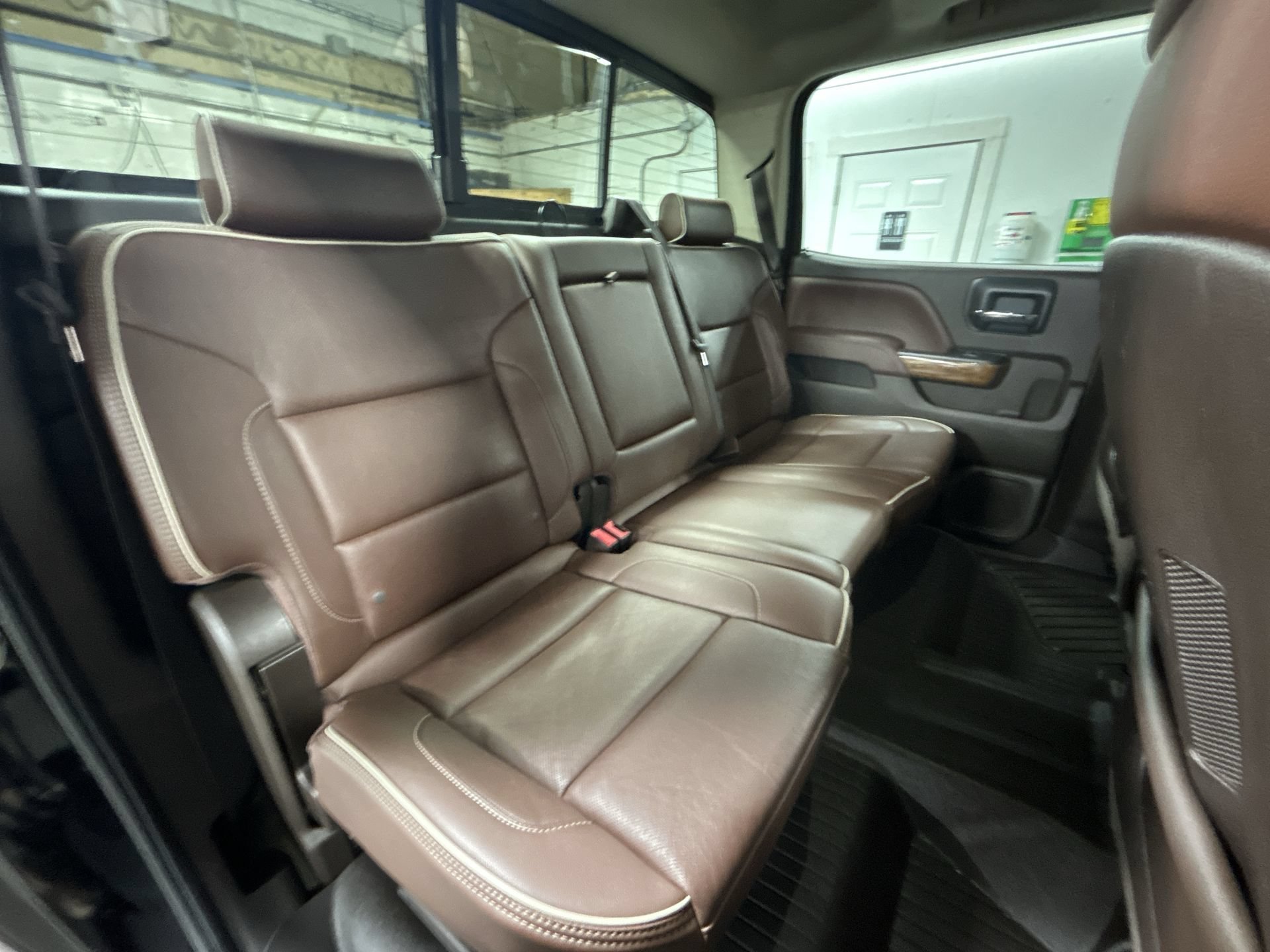 Certified Used 2015 BLACK Chevrolet High Country image 27