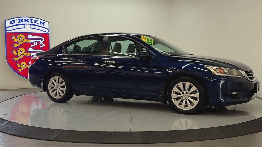 Used 2014 Obsidian Blue Pearl Honda EX-L image 3