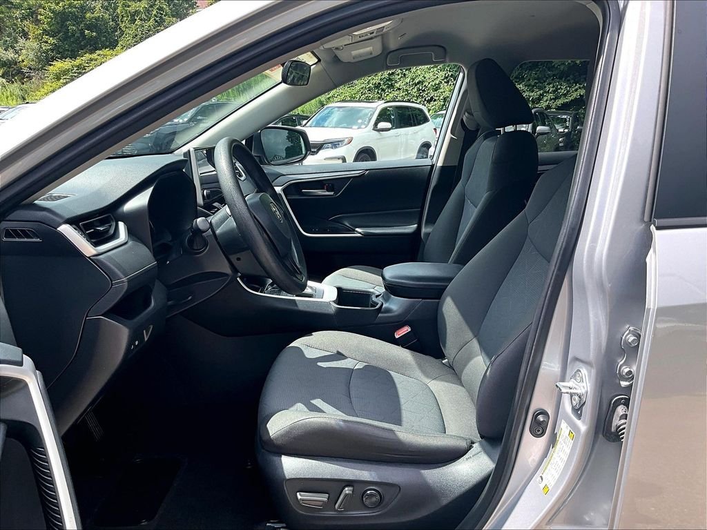 Certified Used 2025 Silver Toyota XLE image 10