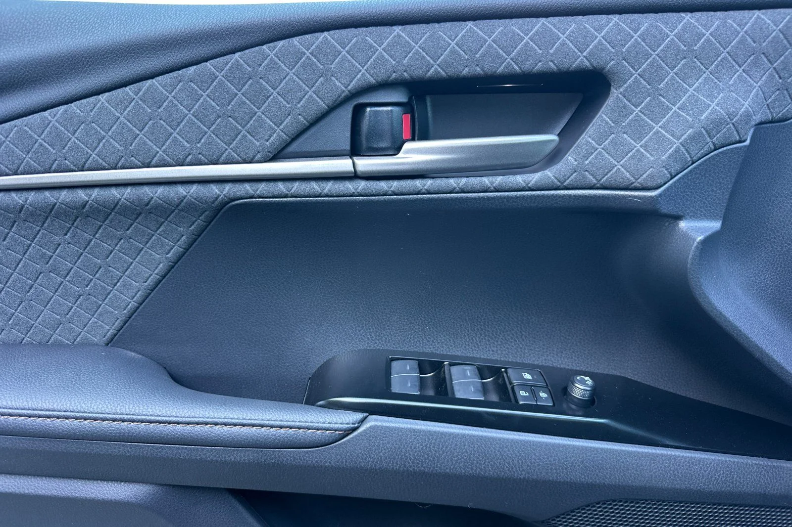 New 2026  Toyota XLE image 18