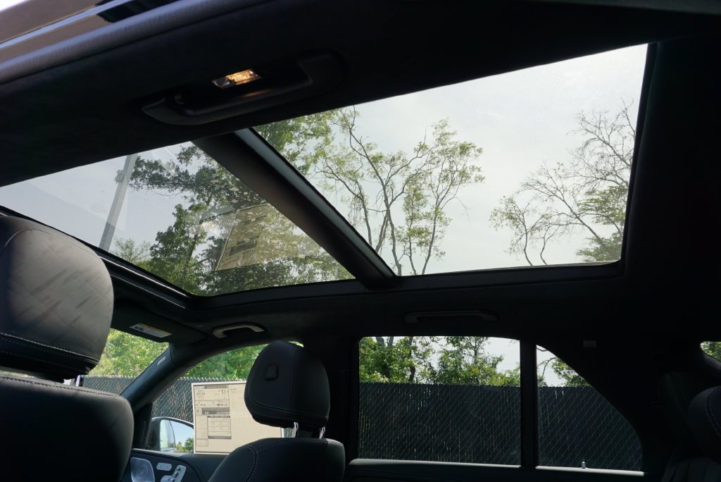 New 2026 Obsidian Black Metallic Mercedes-Benz GLE 63 S AMG® image 37