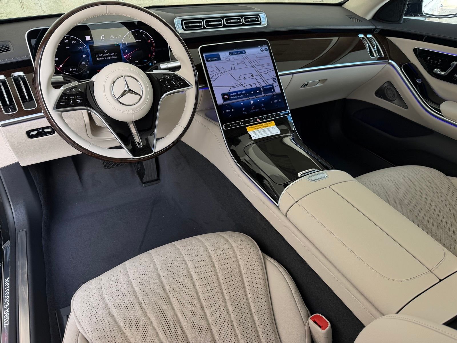 New 2026 Graphite Grey Metallic Mercedes-Benz S 500 image 7