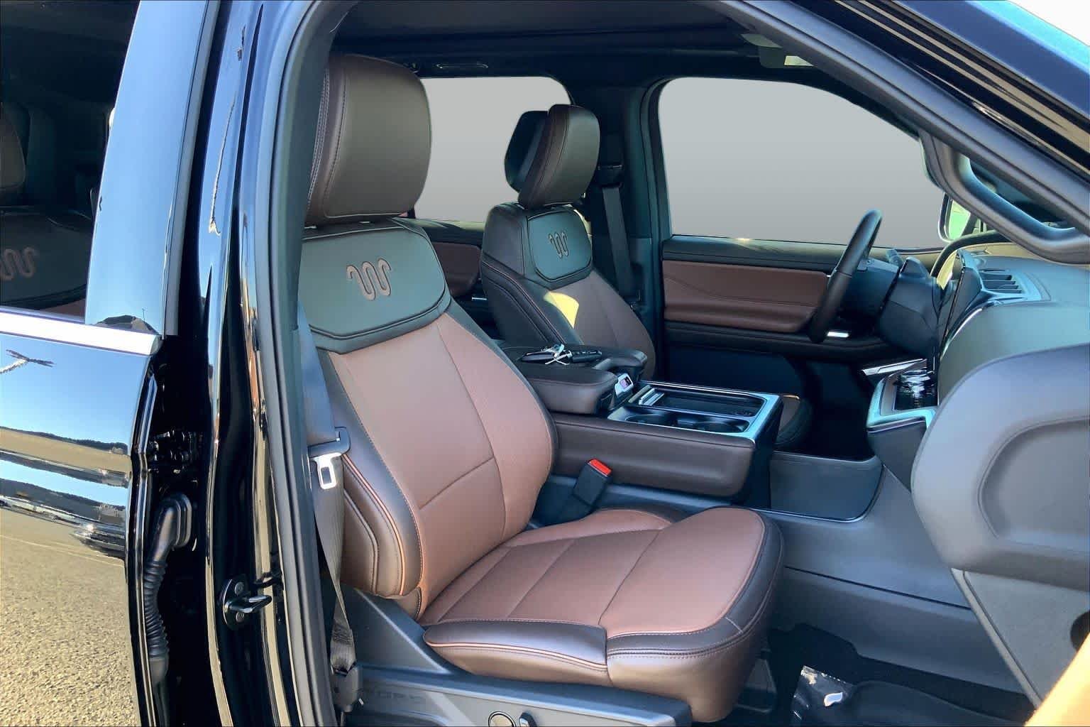 Certified Used 2026 Agate Black Metallic Ford King Ranch image 9