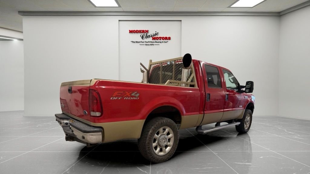 Used 2005 Red Ford Lariat image 7