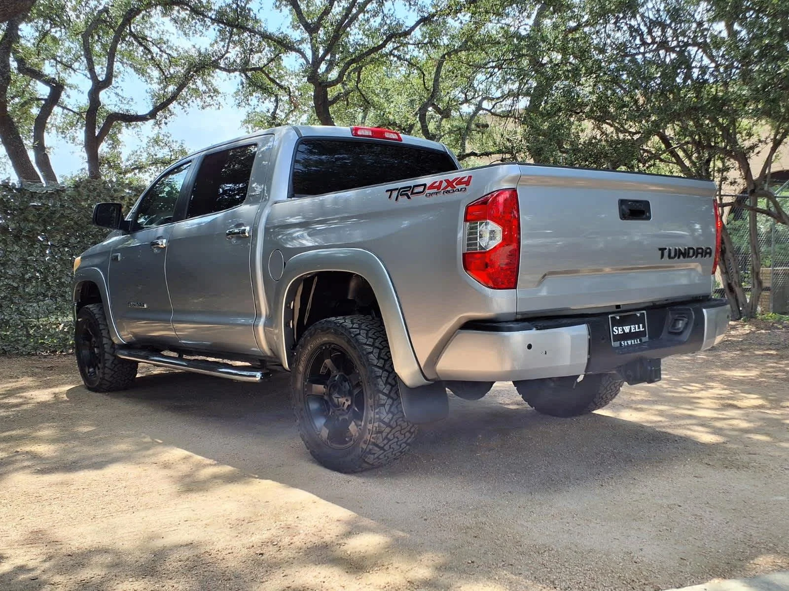 Used 2016 Silver Sky Metallic Toyota LTD image 3