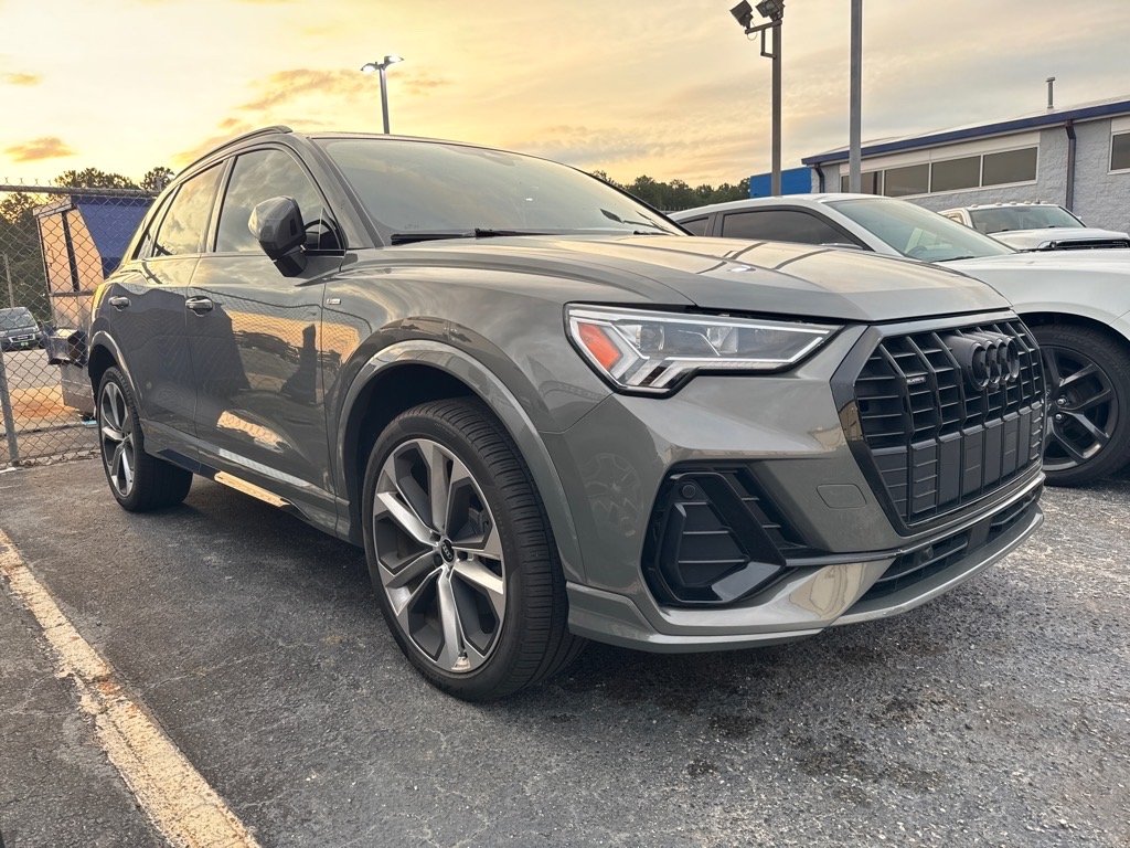 2022 Audi Q3 45 TFSI S Line Premium Plus quattro's photo