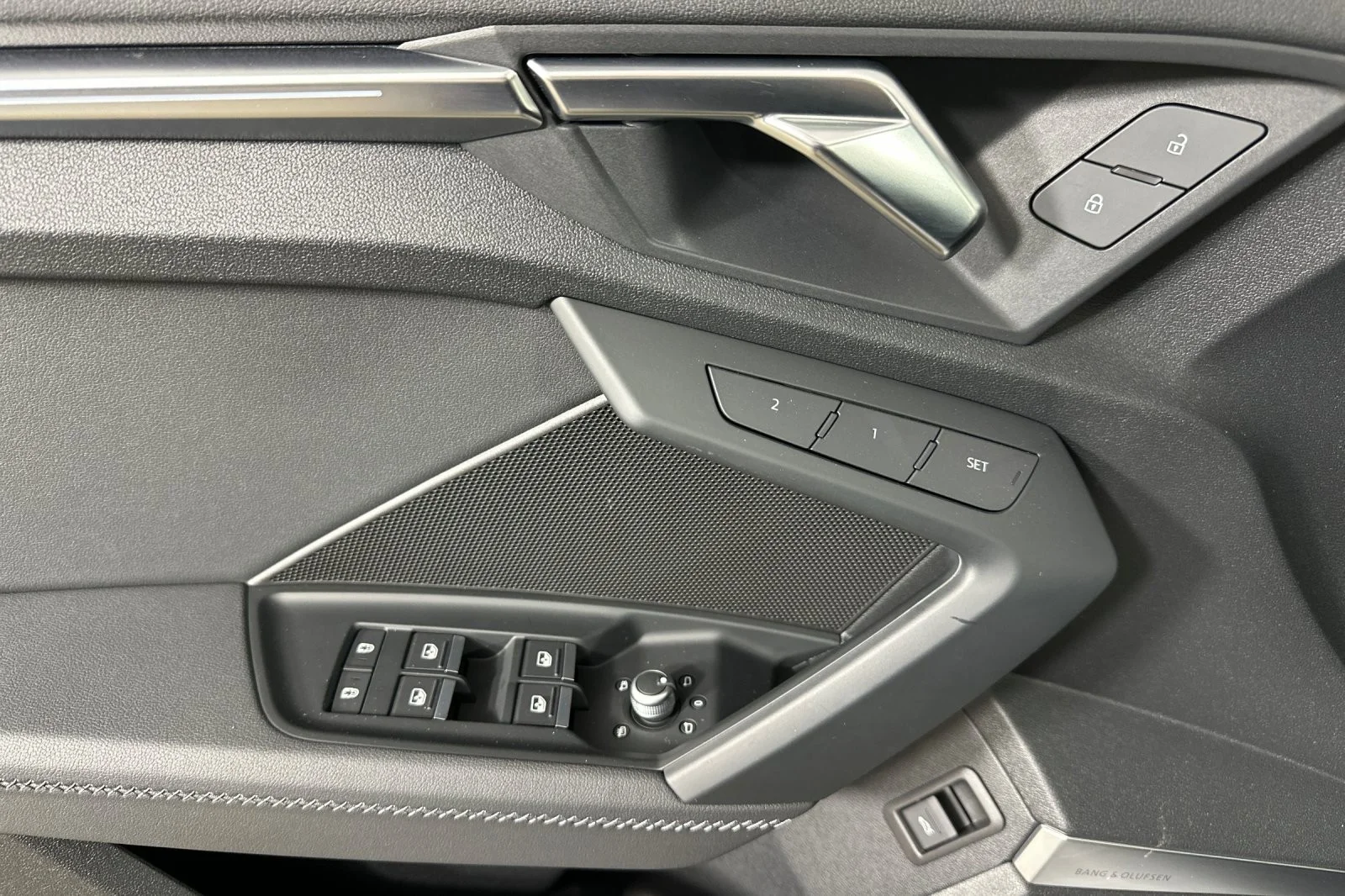 Used 2023 Florett Silver Metallic Audi Premium Plus 40 TFSI image 10