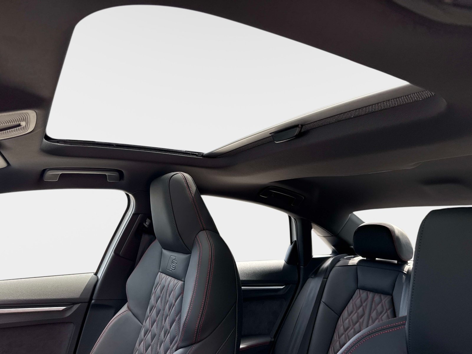 New 2026 Glacier White Metallic Audi 2.0T image 21