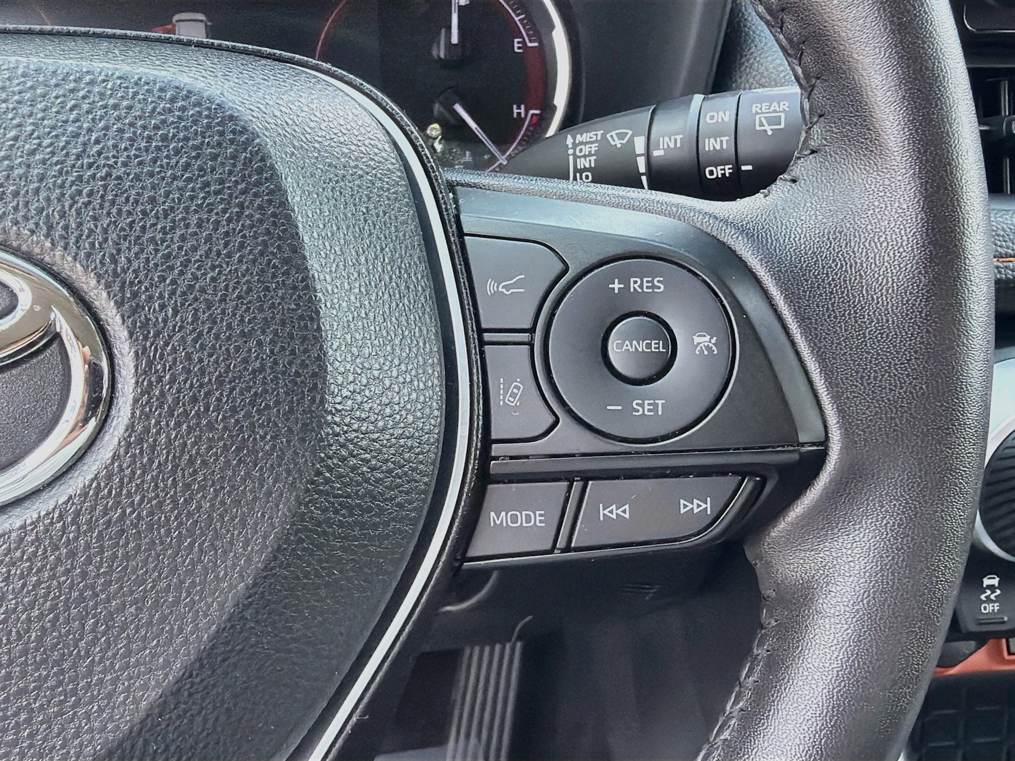 2024 Toyota RAV4 Adventure - Photo 35