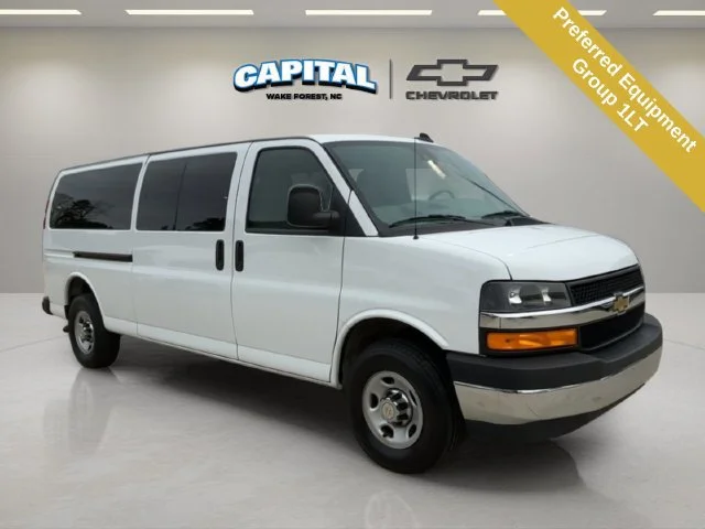 Used 2024 Summit White Chevrolet 1LT image 8