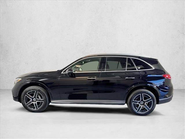 New 2026 Black Mercedes-Benz GLC 300 image 38