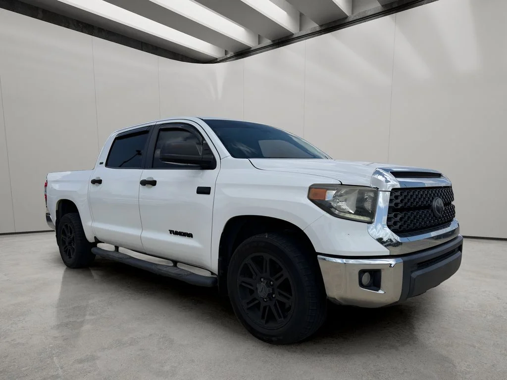 Used 2020 Super White Toyota SR5 image 6