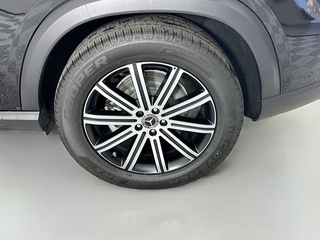 New 2026 Obsidian Black Metallic Mercedes-Benz GLE 350 image 63