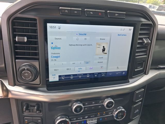 Used 2021 White Ford Lariat image 25