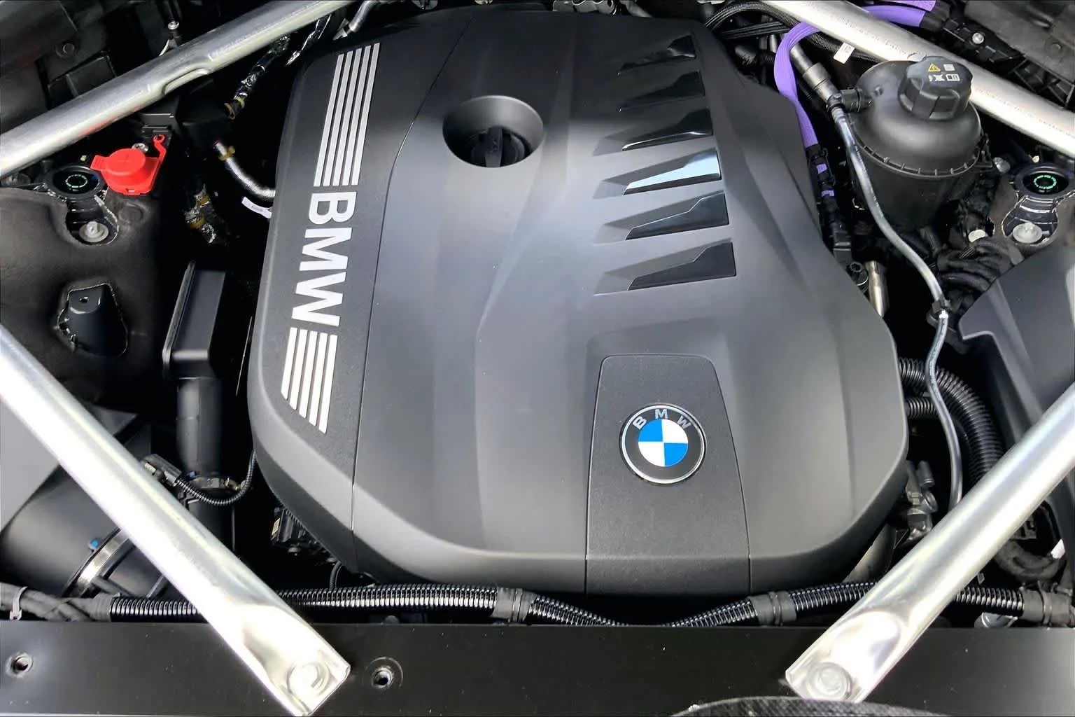 New 2027 Dravit Grey Metallic BMW xDrive40i image 17