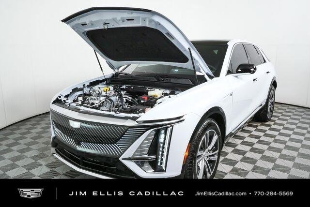 2027 Cadillac LYRIQ Luxury - Photo 33