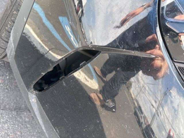 Used 2023 Ebony Black Kia X-Line image 30