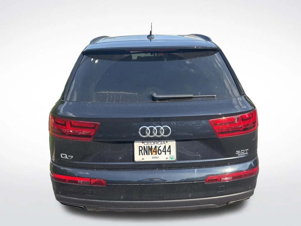 Used 2017 Blue Audi 3.0T Prestige image 5