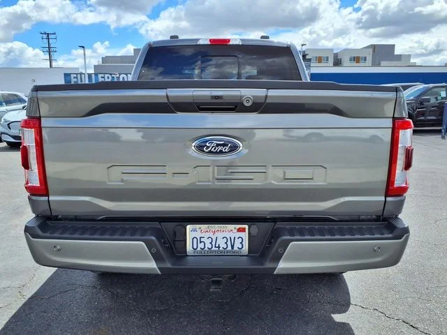 Certified Used 2023 Gray Metallic Ford Lariat image 19
