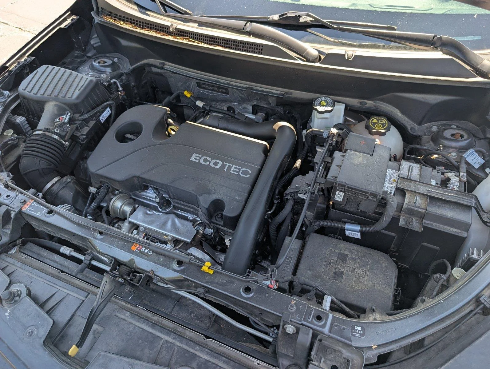 Used 2022 Iron Gray Metallic Chevrolet Premier image 41