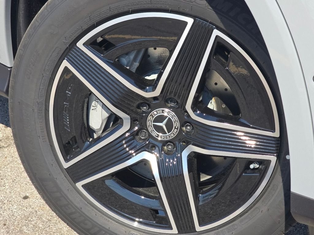New 2026 MANUFAKTUR Alpine Grey Mercedes-Benz GLC 300 image 11