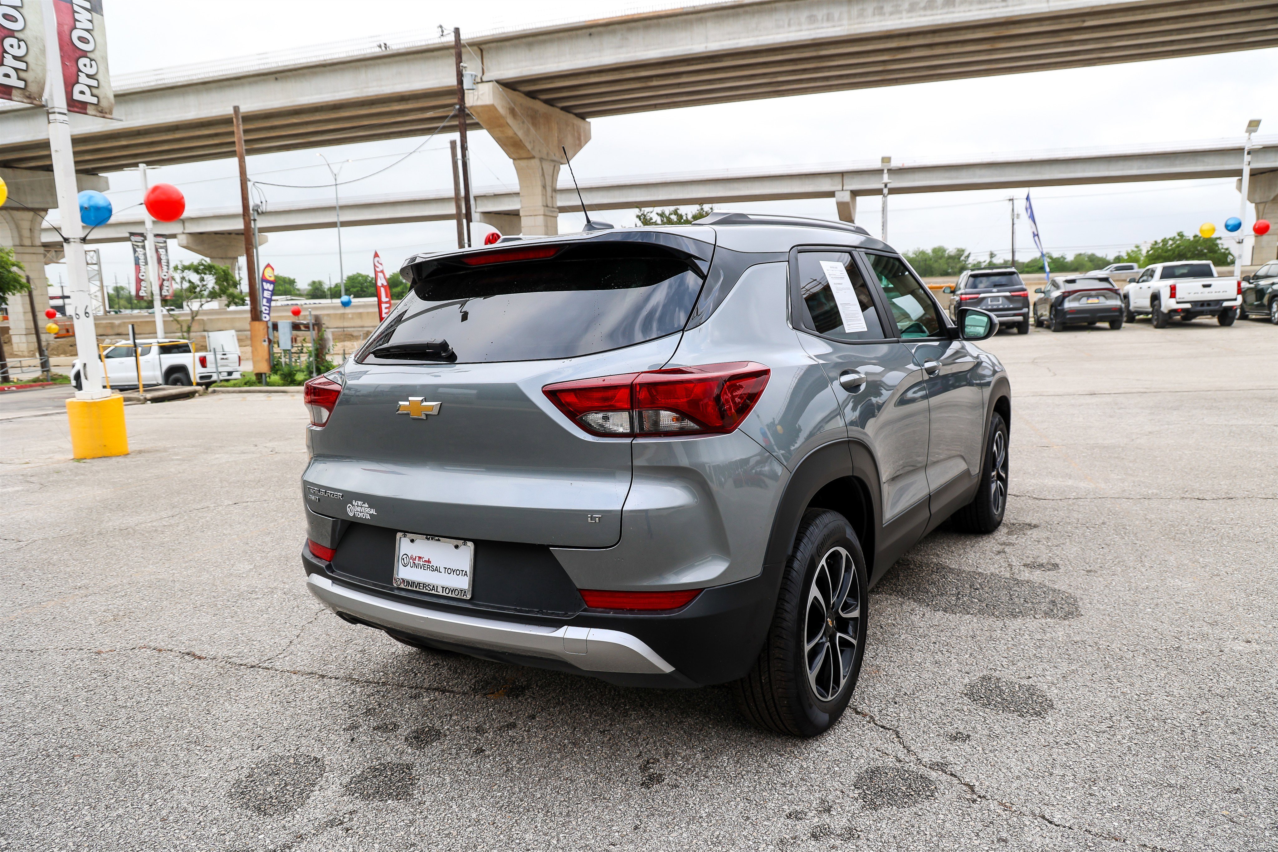 Used 2025 Sterling Gray Metallic Chevrolet LT image 6
