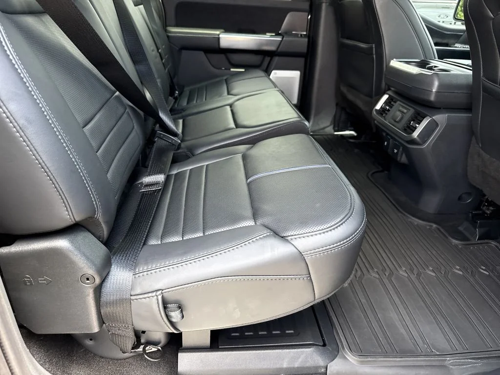 Used 2025 Gray Ford Platinum image 15