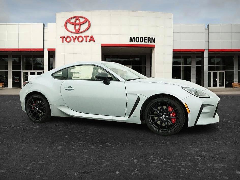 Used 2026 Steel Toyota Premium image 8