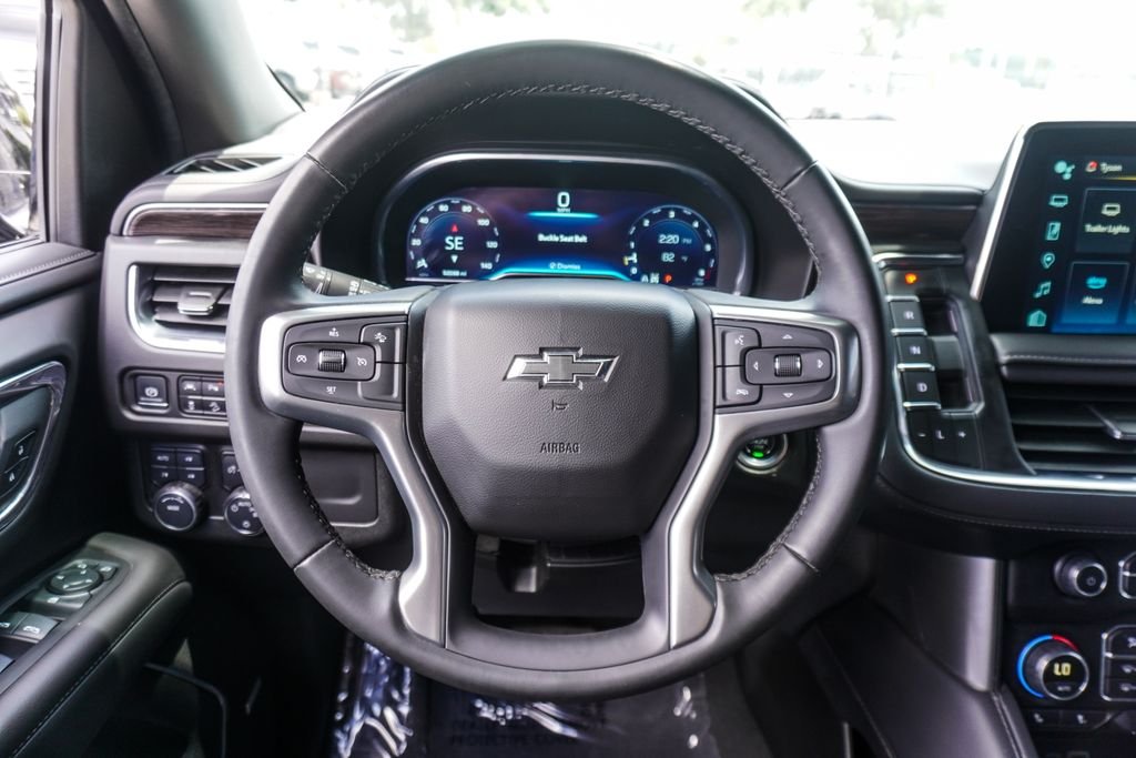 Used 2024 Black Chevrolet Z71 image 13