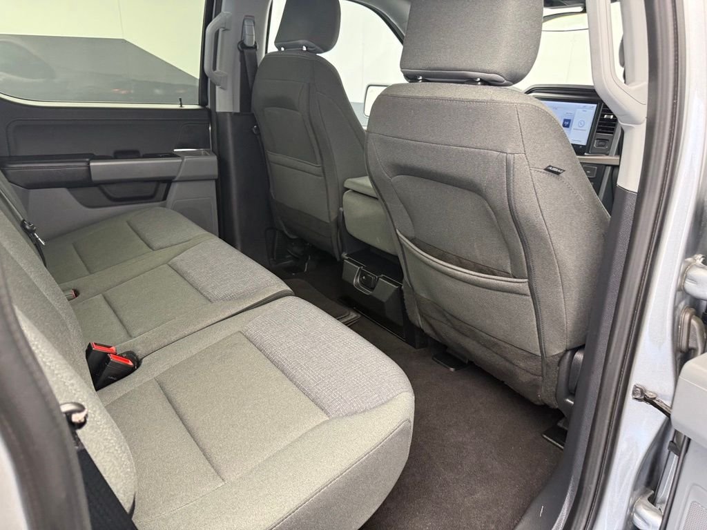 Used 2025 Silver Ford XLT image 73