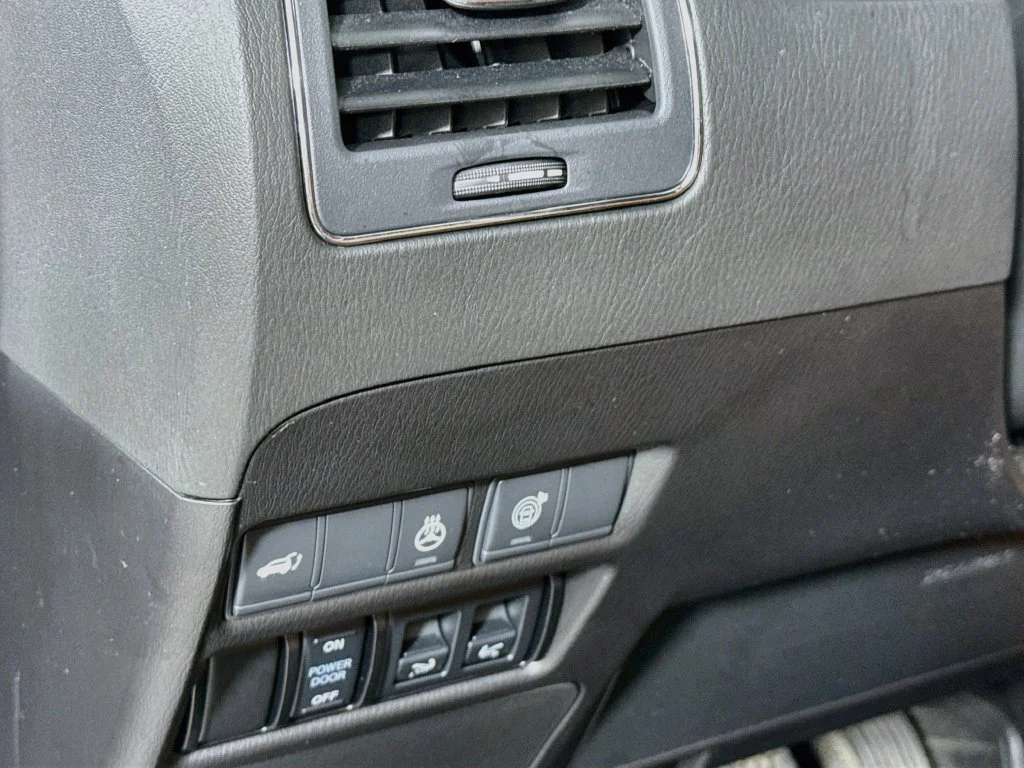 Certified Used 2022 Gray INFINITI Sensory image 13