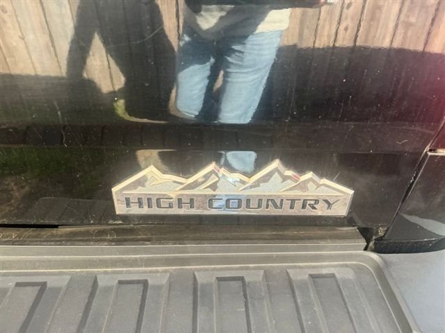 Used 2019 Black Chevrolet High Country image 11