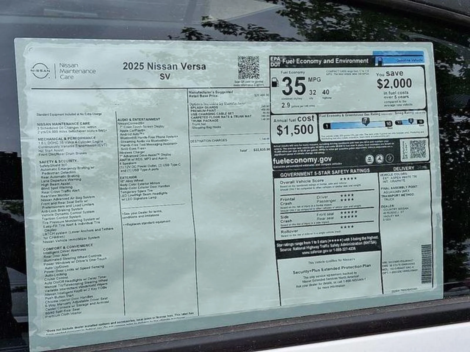 2025 Nissan Versa Sedan SV - Photo 18