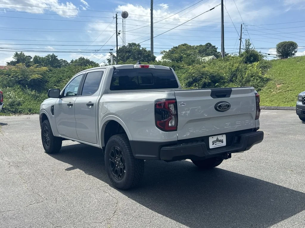 New 2026 White Ford XLT image 5