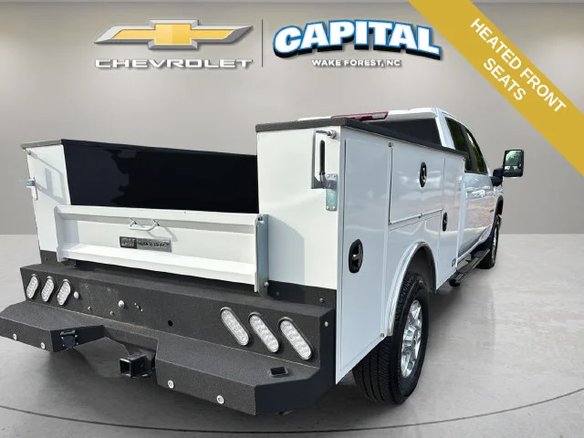 Used 2025 Summit White Chevrolet LT image 12