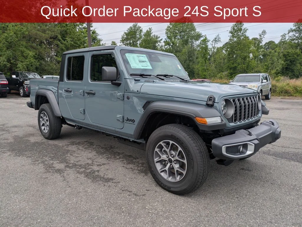 New 2026 Anvil Clear-Coat Exterior Paint Jeep Sport S image 3