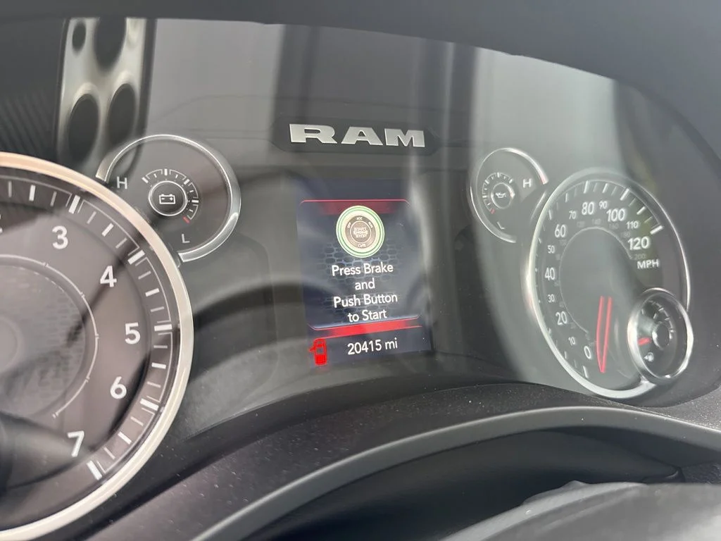 Used 2023 White Ram Big Horn/Lone Star image 3