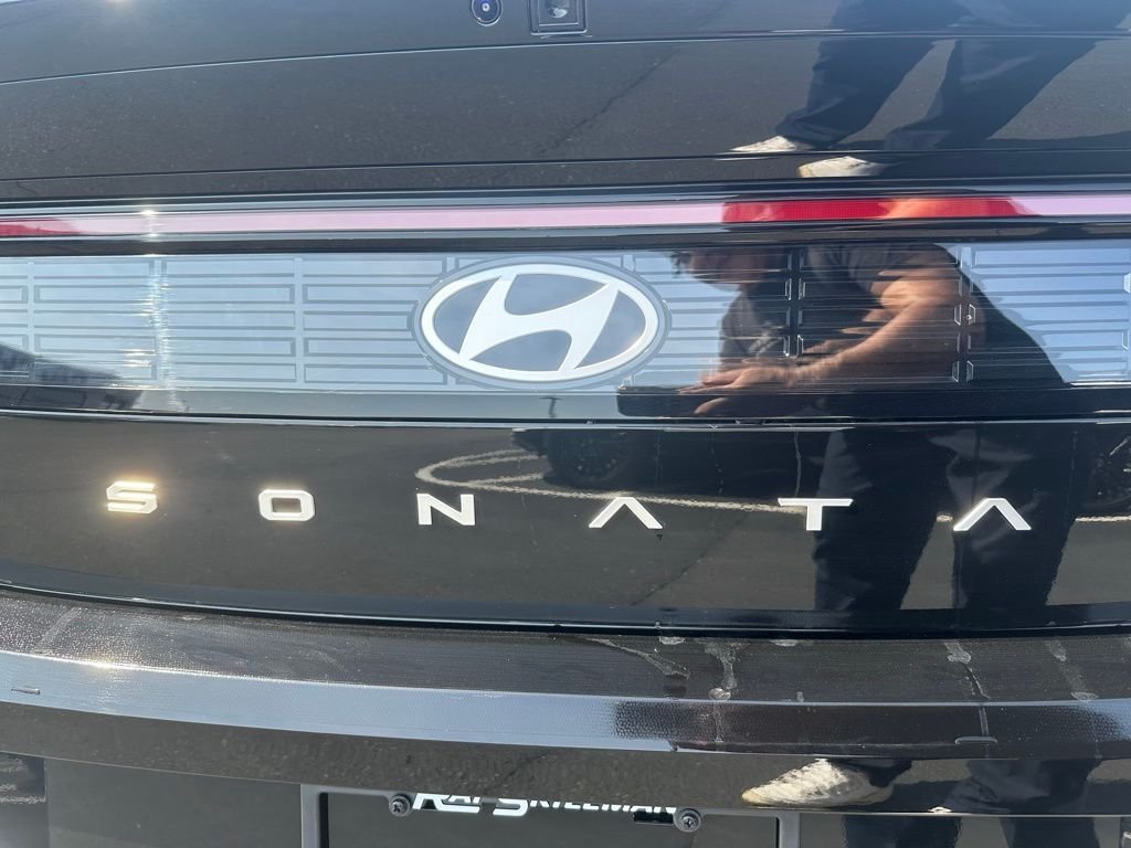 New 2026 Black Hyundai SEL Sport image 27