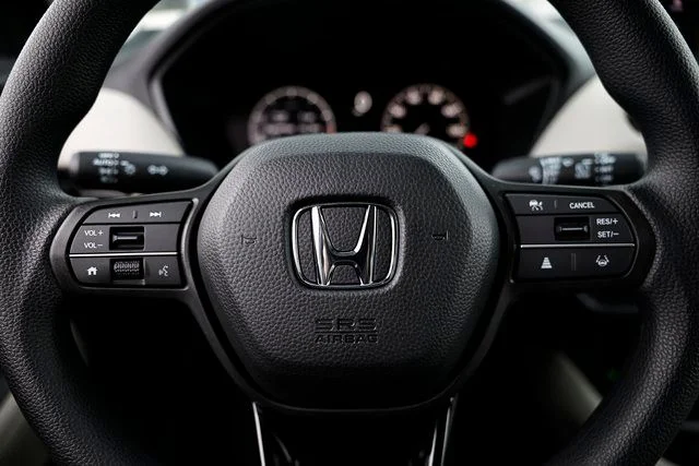 New 2027 Modern Steel Metallic Honda LX image 36