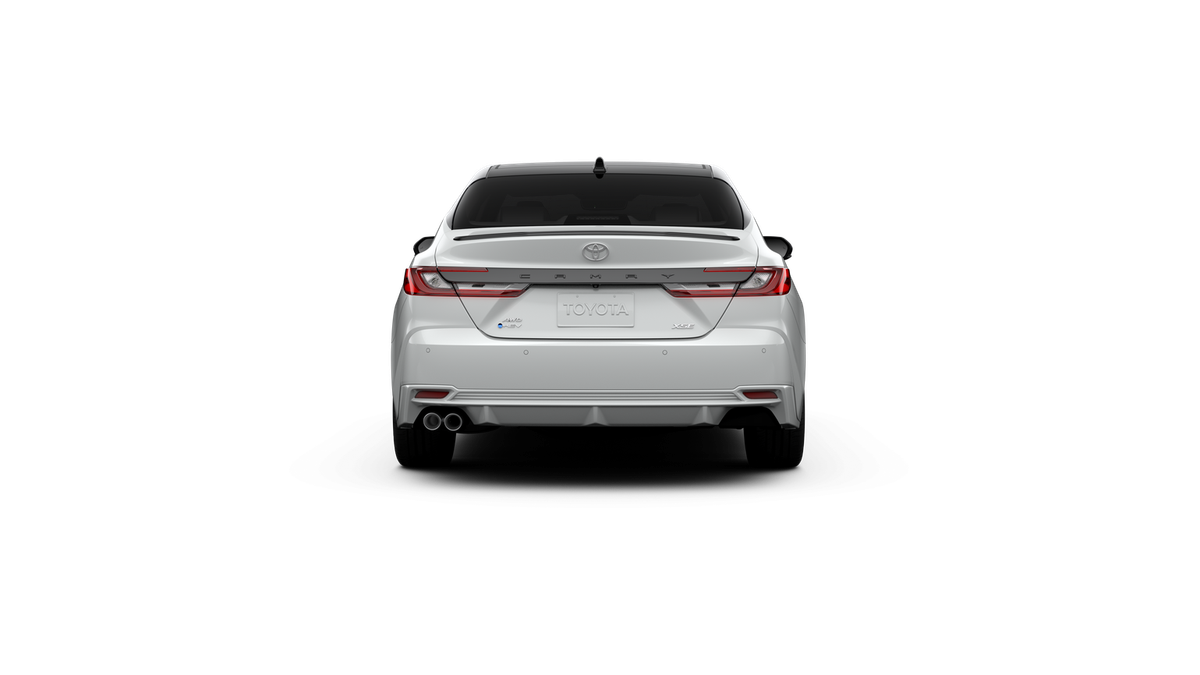 New 2026 Wind Chill Pearl with Midnight Black Metallic roof Toyota XSE image 9