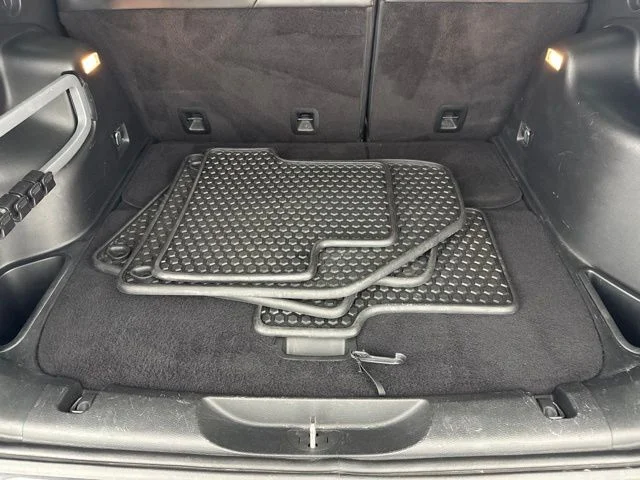 Used 2017 Black Jeep Trailhawk image 27